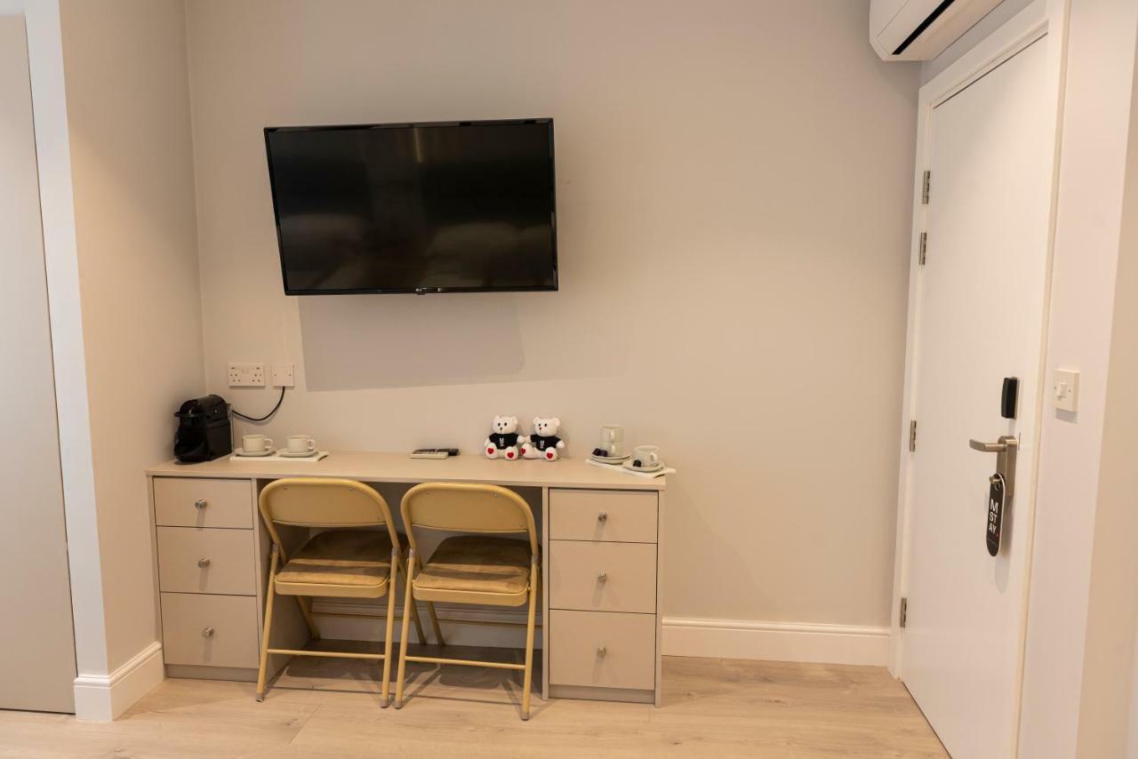 Nox West Hampstead Aparthotel London Bagian luar foto