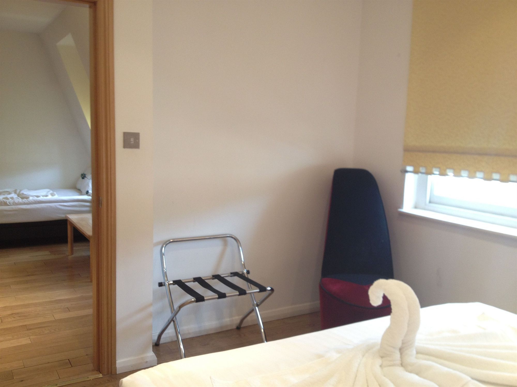 Nox West Hampstead Aparthotel London Bagian luar foto